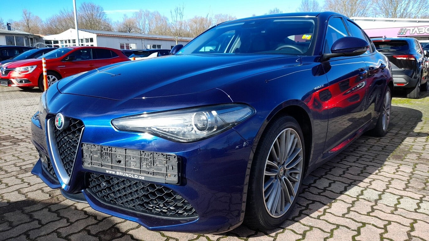 Alfa Romeo Giulia 2.2 JTDM 210 Veloce Nav PanoD Leder ACC 76586948 1