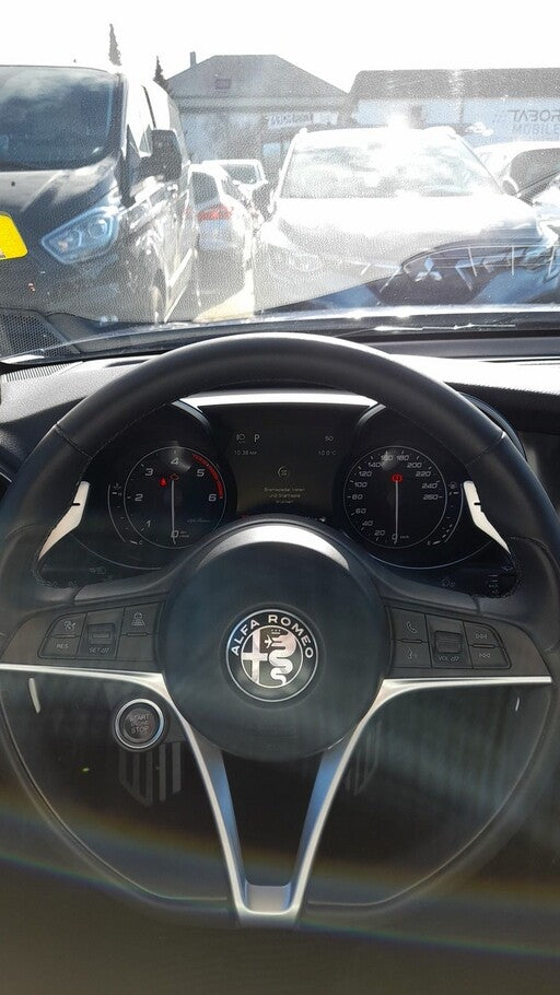 Alfa Romeo Giulia 2.2 JTDM 210 Veloce Nav PanoD Leder ACC 76586948 4