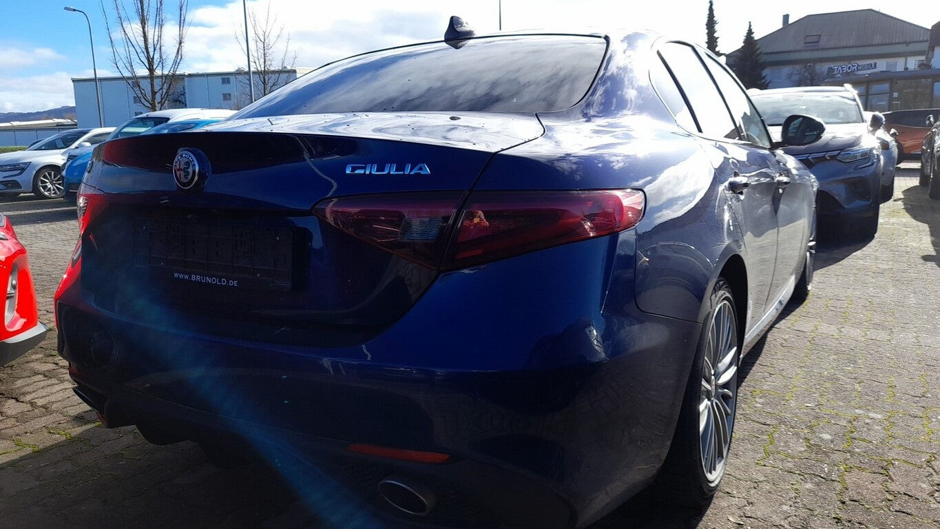 Alfa Romeo Giulia 2.2 JTDM 210 Veloce Nav PanoD Leder ACC 76586948 2