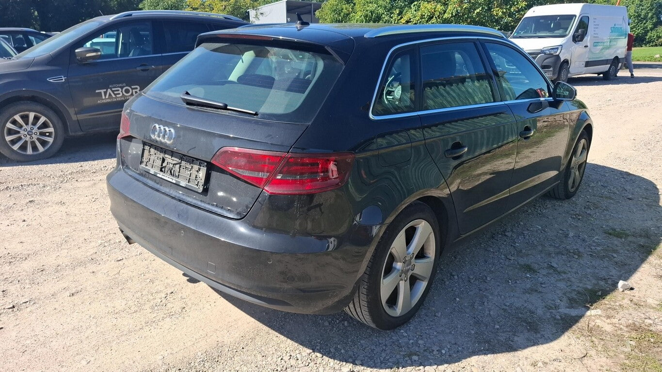 Audi A3 SB 1.4 TFSI Ambition Navi PDC SHZ LM GRA Klim 136818421 2