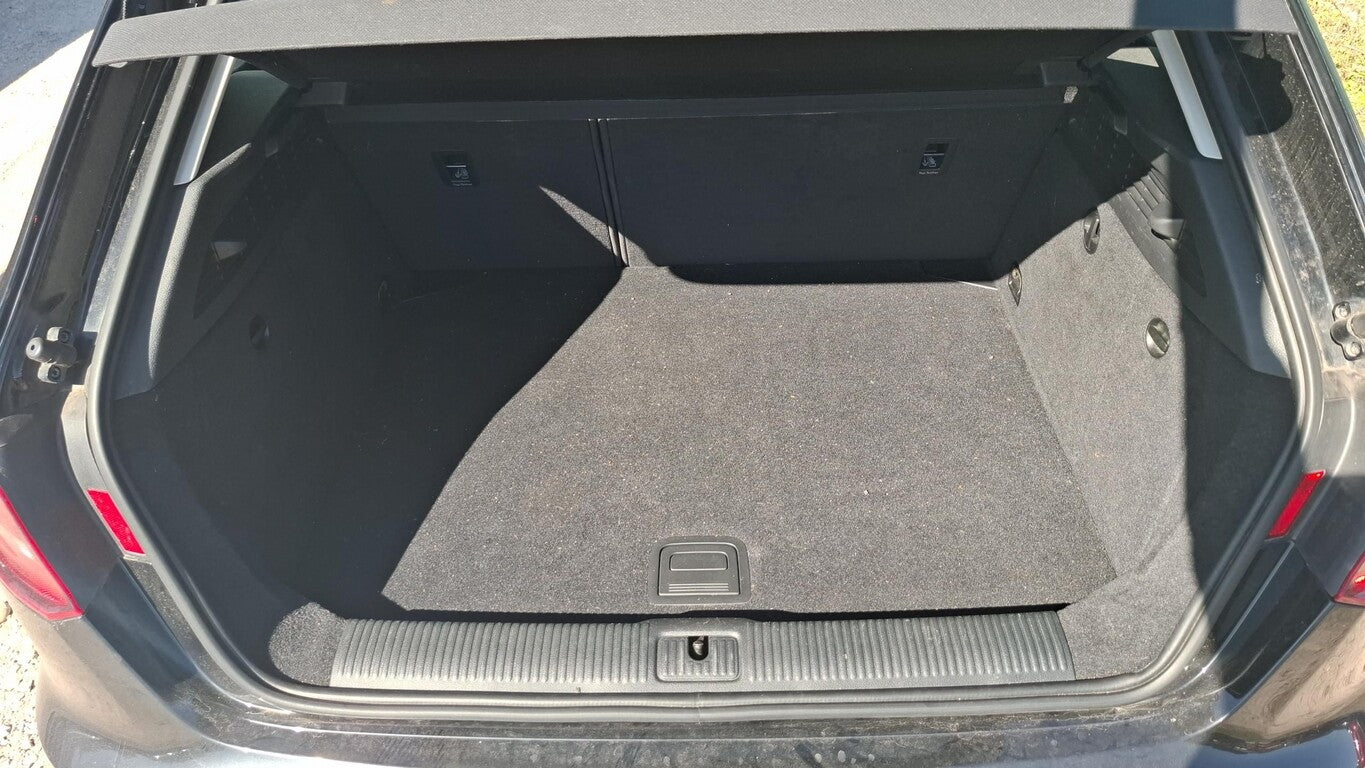 Audi A3 SB 1.4 TFSI Ambition Navi PDC SHZ LM GRA Klim 136818421 10
