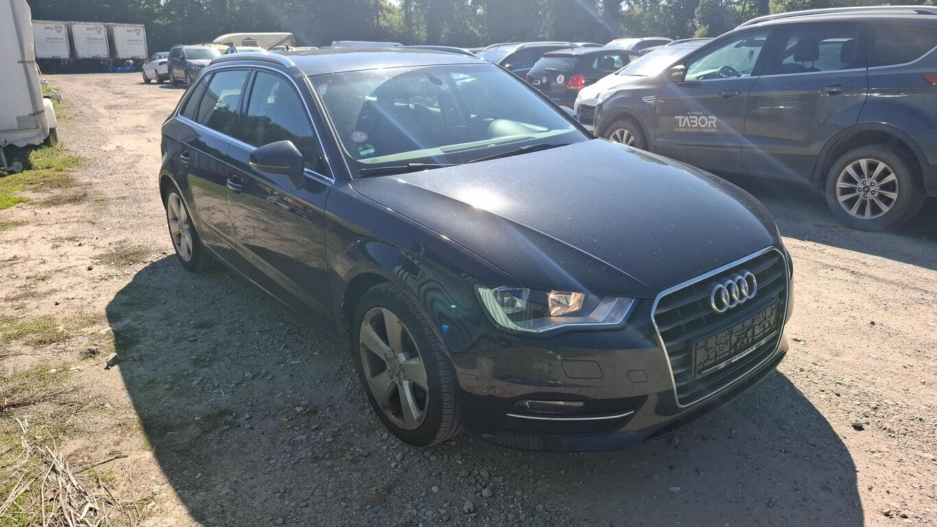 Audi A3 SB 1.4 TFSI Ambition Navi PDC SHZ LM GRA Klim 136818421 1