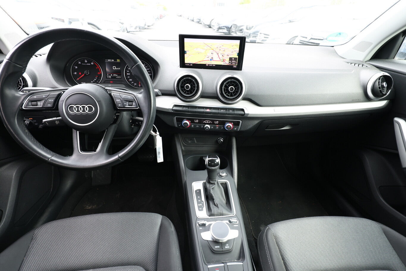 Audi Q2 35 TFSI 150 S tronic advanced Nav PDC Temp 134978890 7