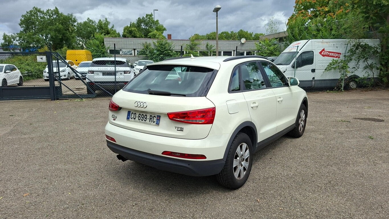 Audi Q3 2.0 TFSI quattro LM Navi PDC GRA Klima BT 129024422 2