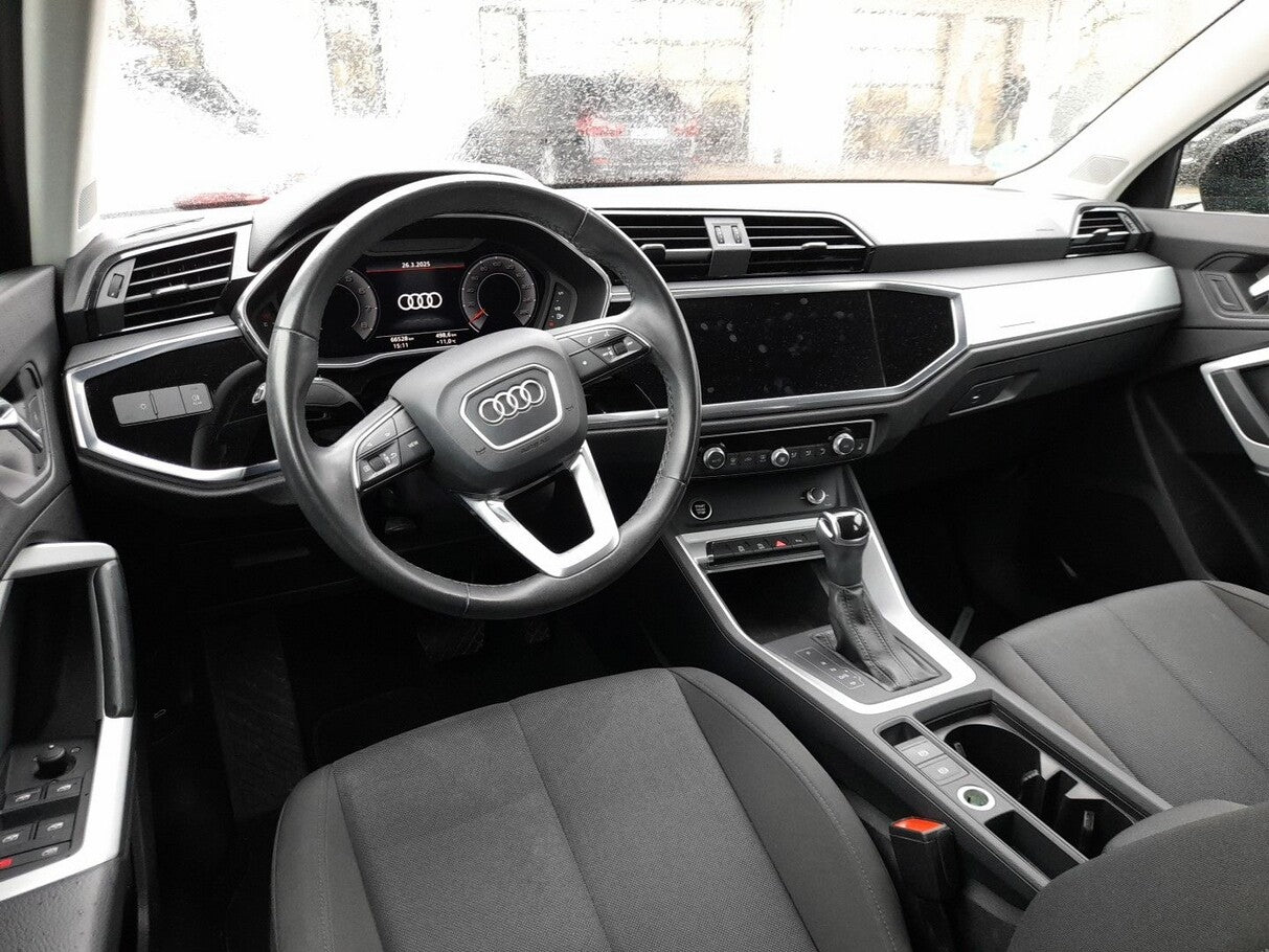Audi Q3 40 TFSI 190 quattro S-tronic MMI NAV+ APS+ 118172447 6