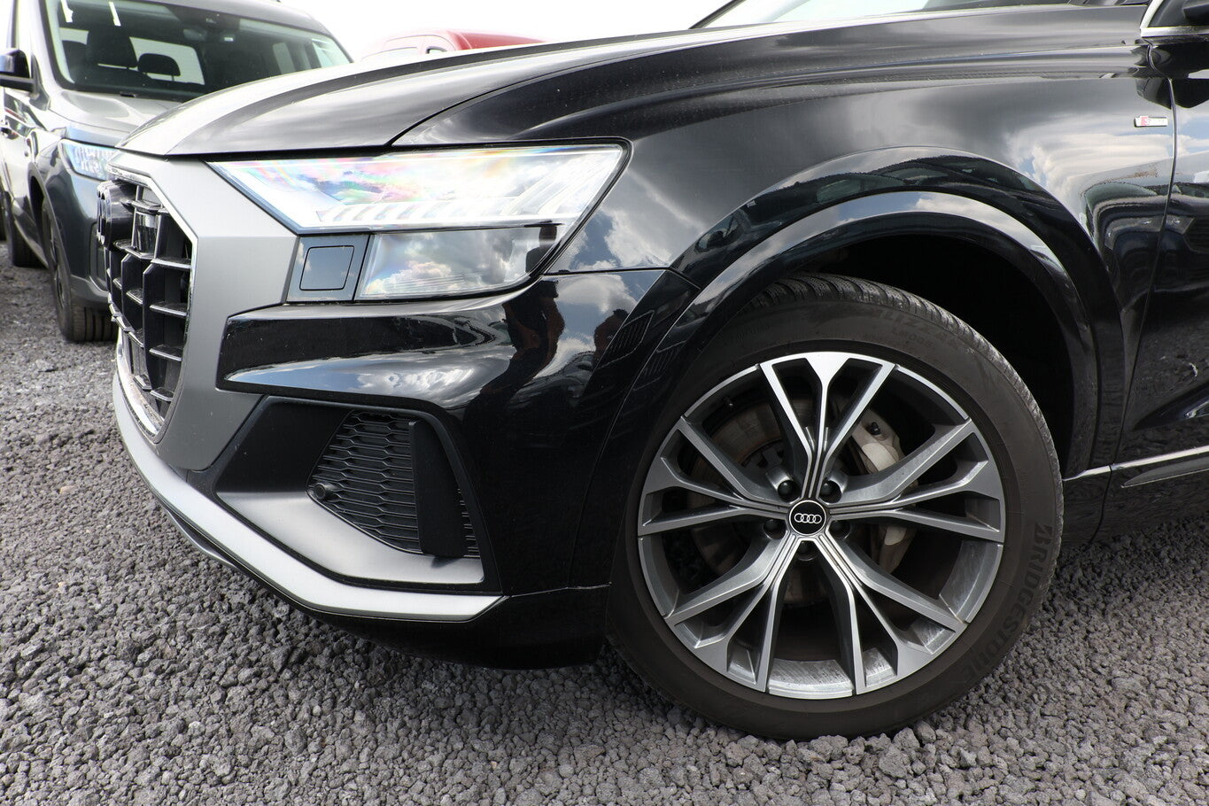 Audi Q8 50 TDI 286 quattro Matrix Leder 21Z Nav PanoD 122613860 4