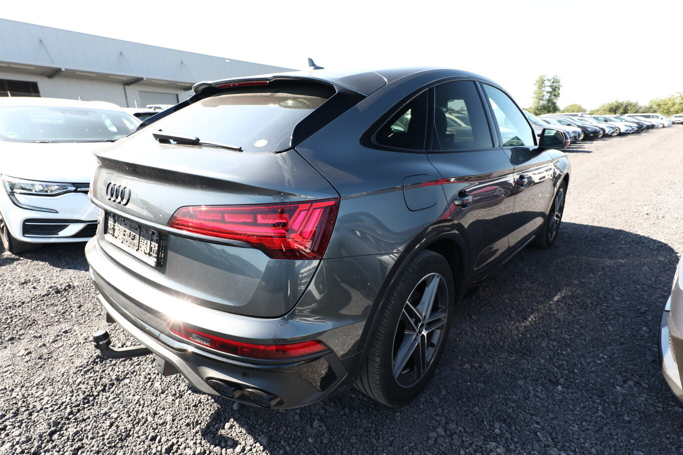 Audi SQ5 Sportback Nav+ OLED StandH PanoD Leder TourP 132646184 2