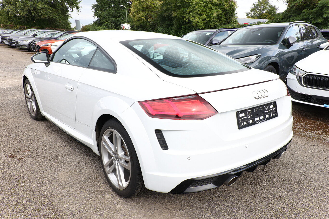 Audi TT 40 TFSI 197 DSG S line Selection LED PDC 18Z 134987321 3