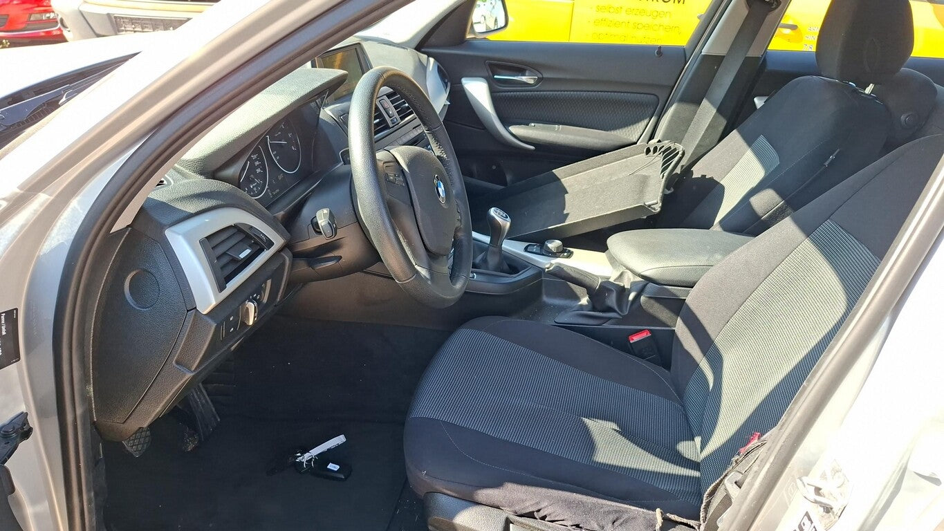 BMW 116d LM PDC Klimaaut.SHZ BT HU 06/2026 133796660 7