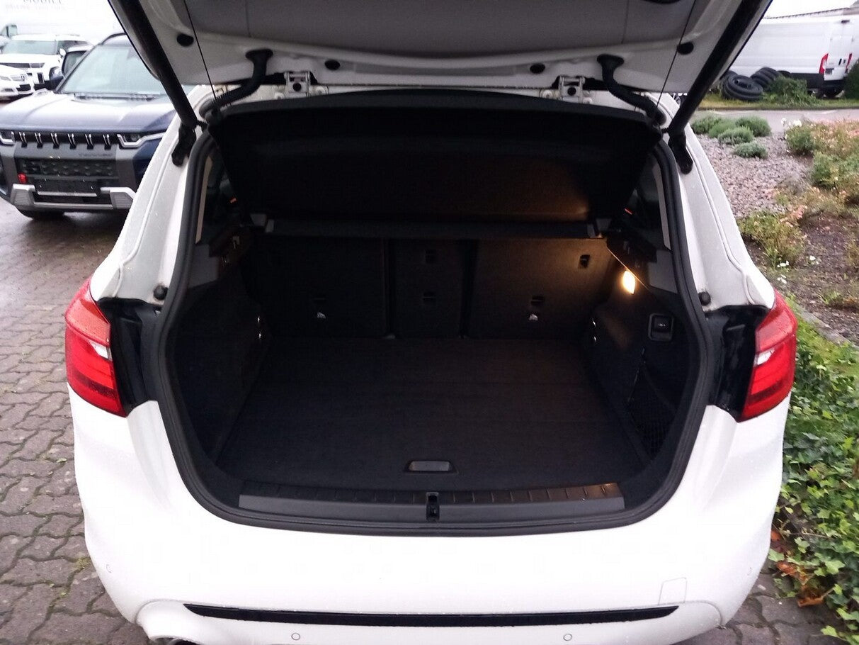 BMW 218i Active Tourer Steptronic Sport Line Nav AHK 140218511 7