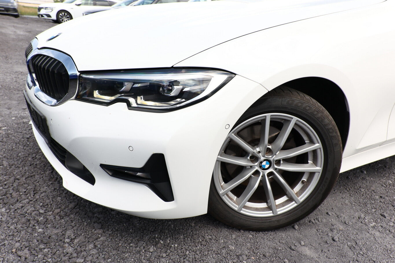 BMW 320d 190 xDrive Aut Advan BusinessP Standh ParkP 127577893 4