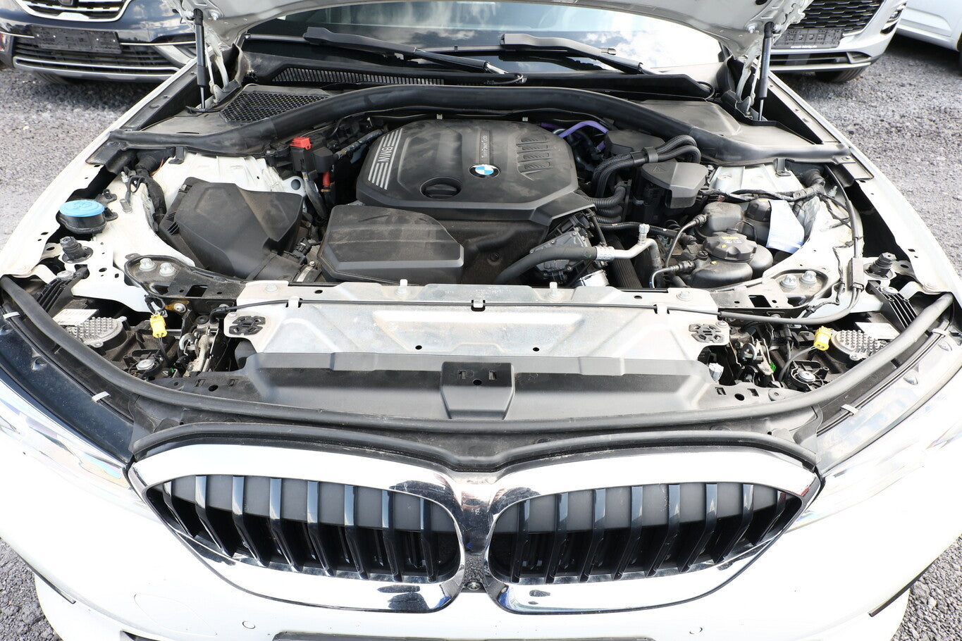 BMW 320d 190 xDrive Aut Advan BusinessP Standh ParkP 127577893 9