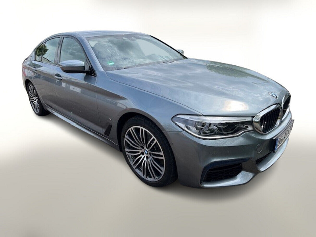 BMW 530e Steptronic M Sport LED Nav LM19Z ParkAs PDC 109964262 0