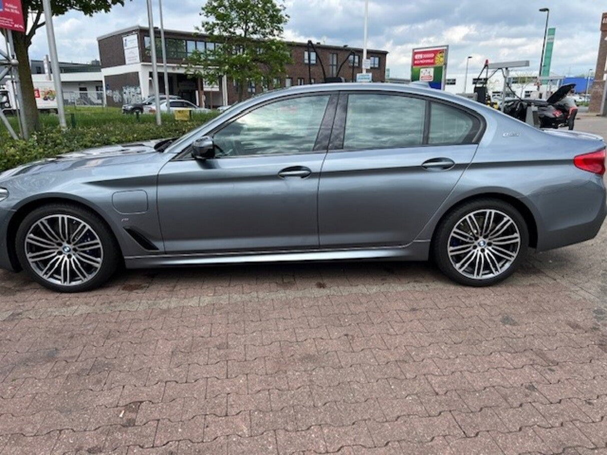 BMW 530e Steptronic M Sport LED Nav LM19Z ParkAs PDC 109964262 7