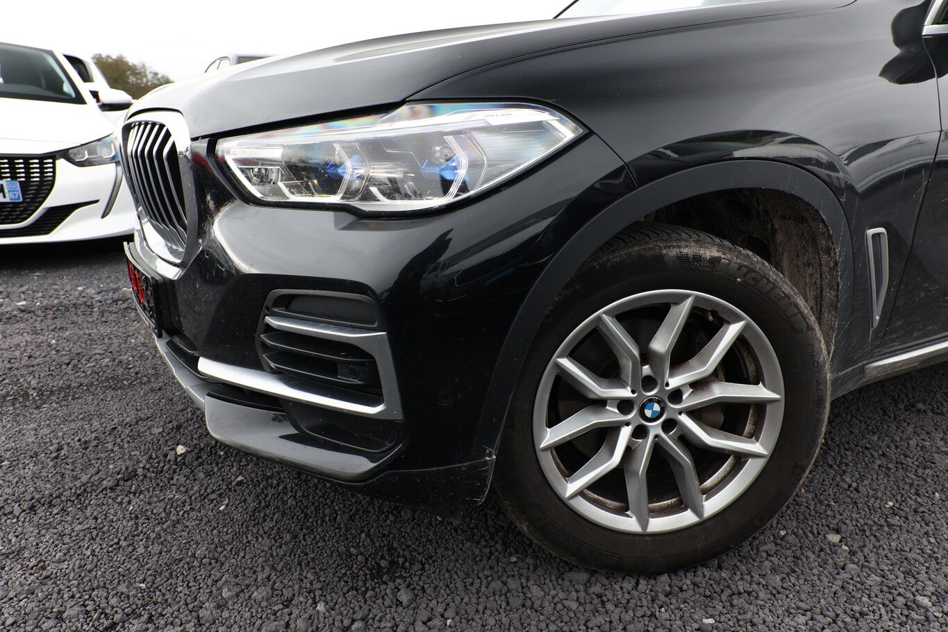 BMW X5 xDrive 40i 333 Steptronic X-Line SHZ Pano AHK 97341103 4