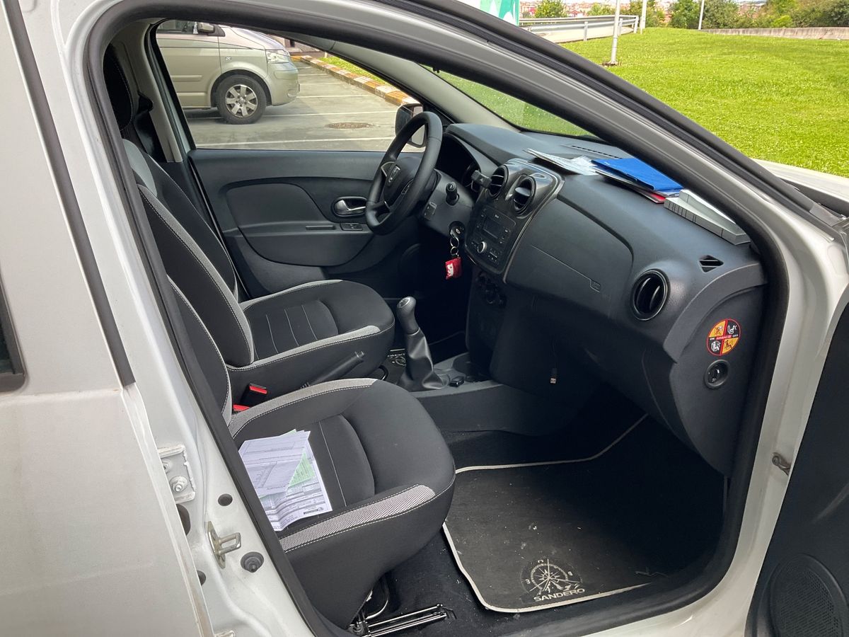 Interior delantero