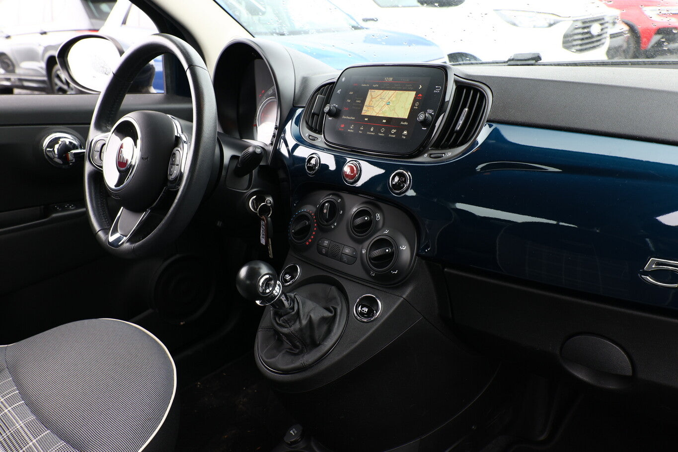 Fiat 500C 1.2 8V 69 Lounge Nav PDC elFH Temp 97555380 8