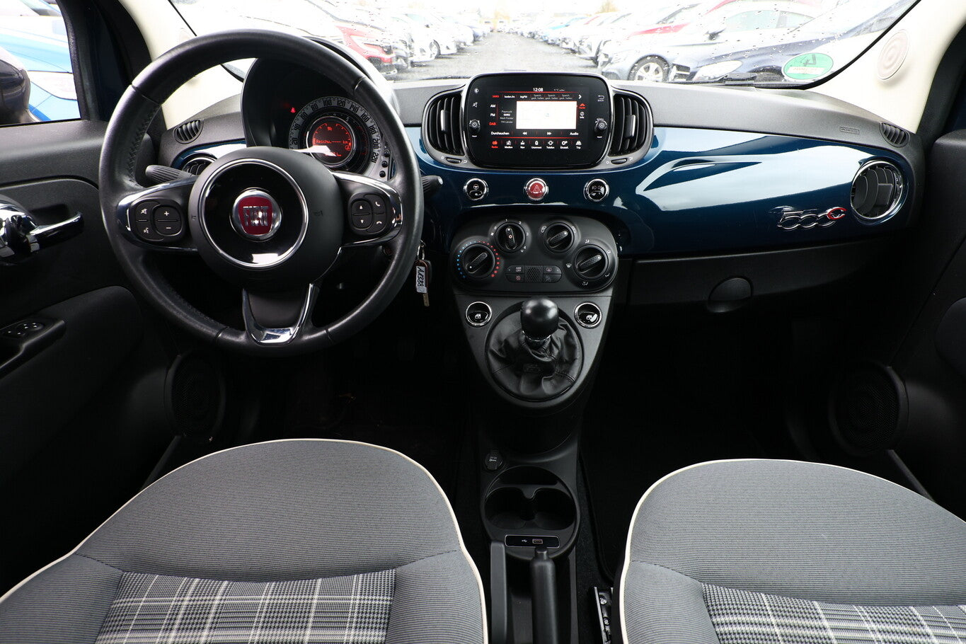 Fiat 500C 1.2 8V 69 Lounge Nav PDC elFH Temp 97555380 7