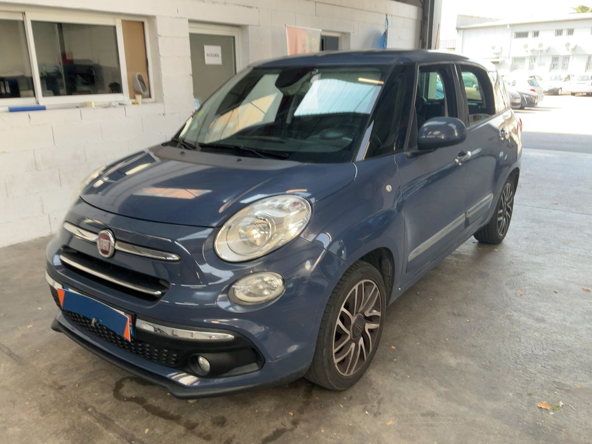 Frontal izquierda