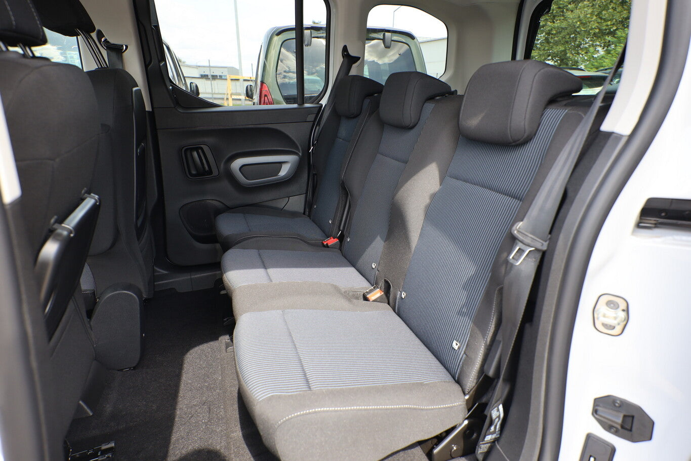 Fiat Doblo Kombi 1.5 BHDi 100 Keyl Kam AppCo PDC M1 86644869 9