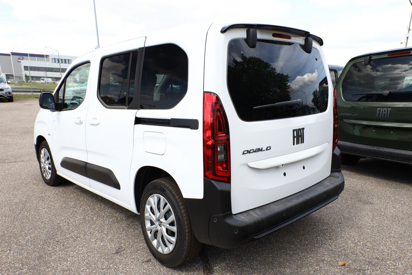 Fiat Doblo Kombi 1.5 BHDi 100 Keyl Kam AppCo PDC M1 86644881 3