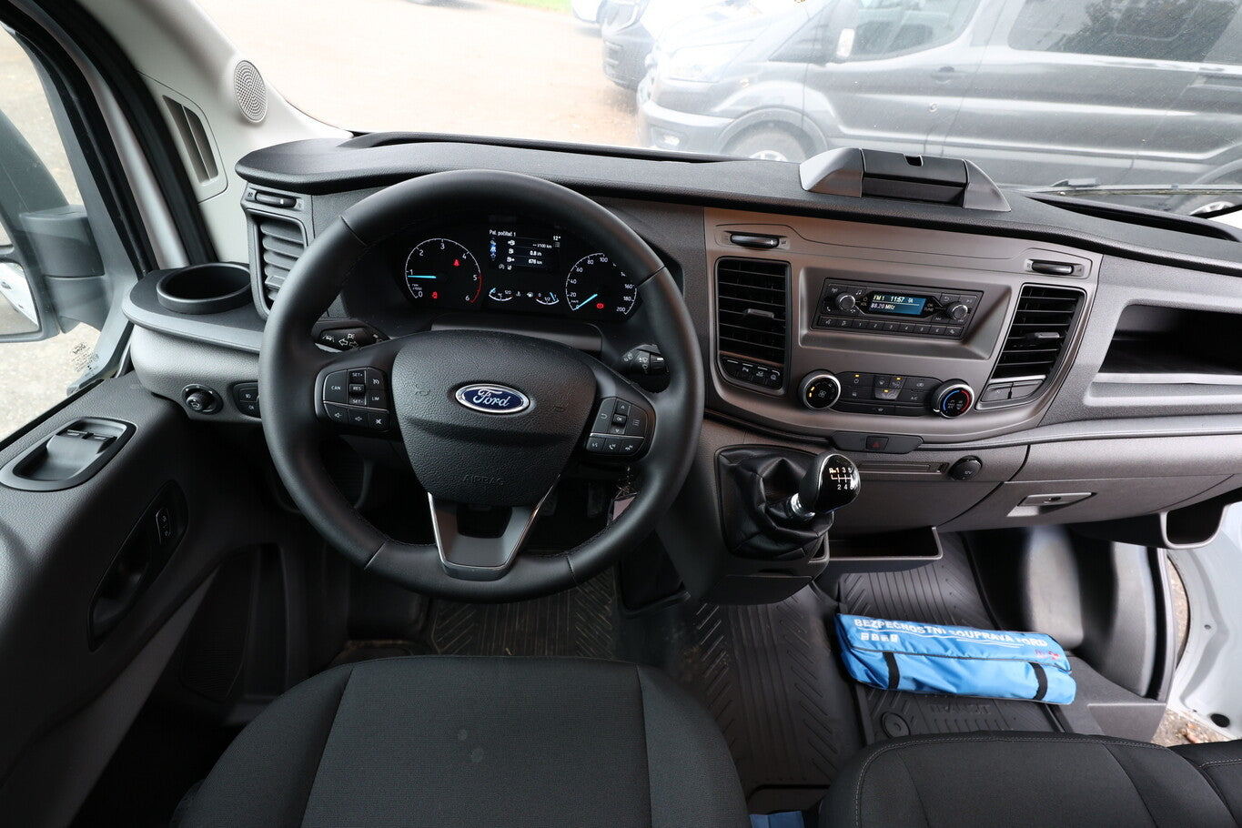 Ford Transit 2.0 TDCi 130 Trend 350 L3H2 AHK Temp PDC 97983874 6