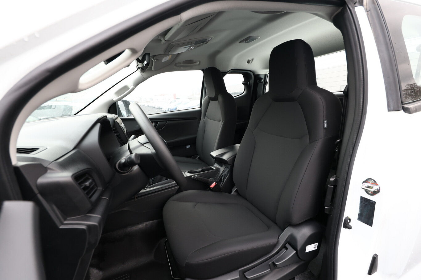 Isuzu D-Max SpaceCab 163 4x4 L Keyl Klim LKA HSA 18Z 96499781 5