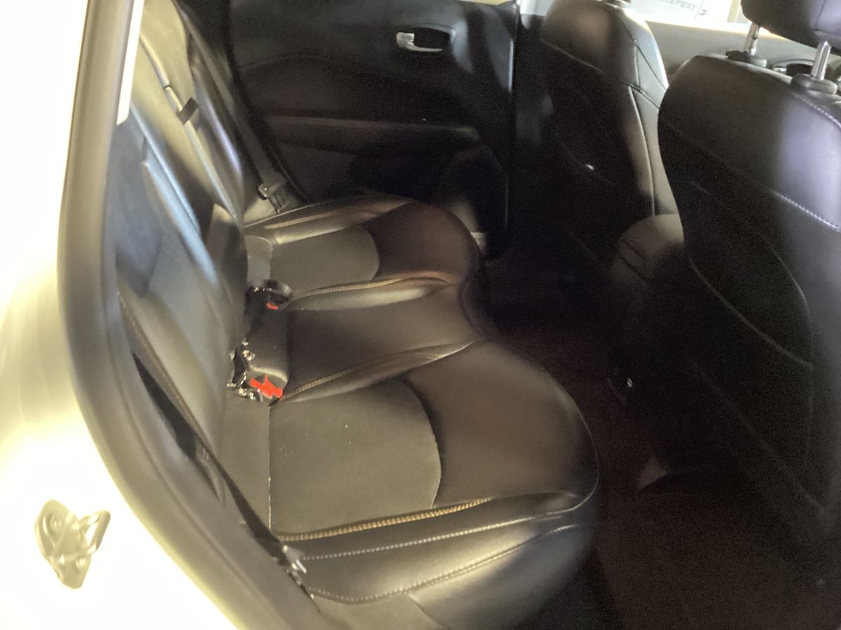Interior trasero