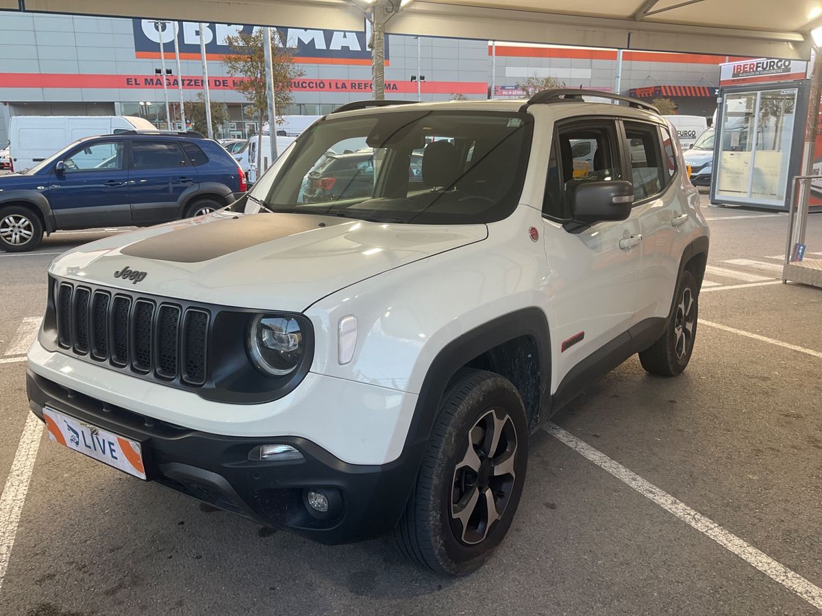 Frontal izquierda