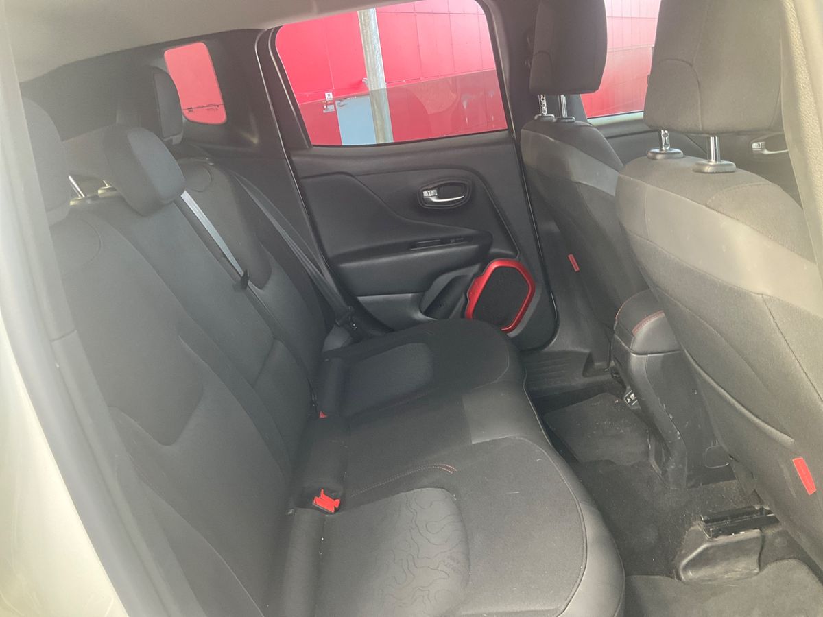 Interior trasero