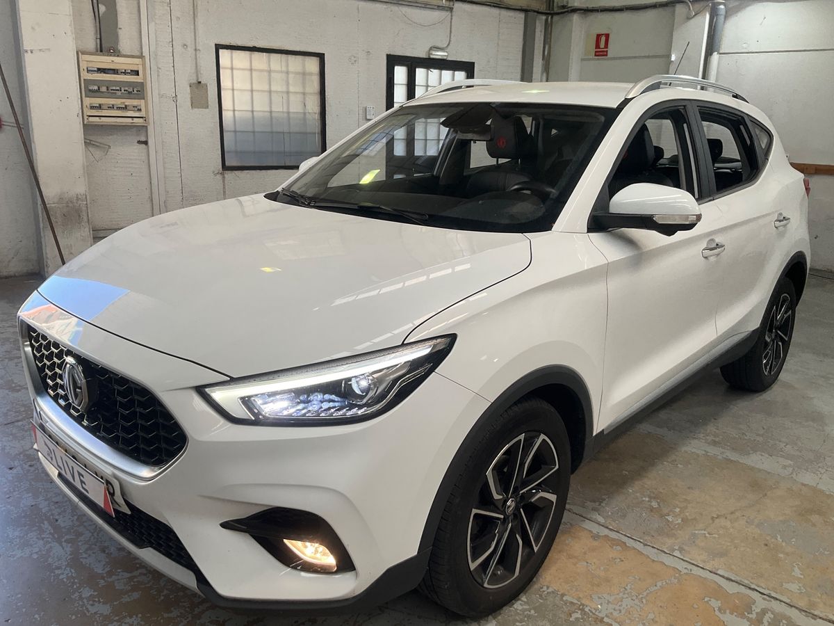 Frontal izquierda