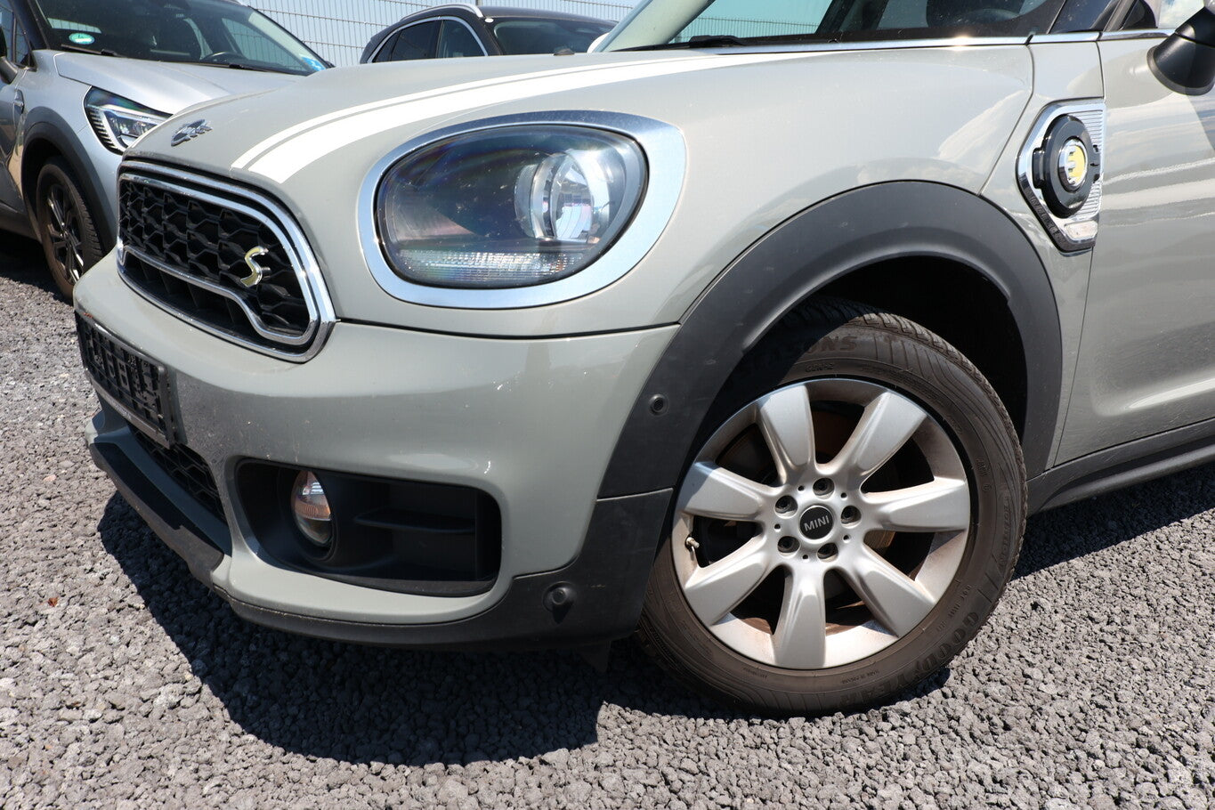 MINI Countryman Cooper SE ALL4 Steptr. Nav PDC LM17Z 127578948 4