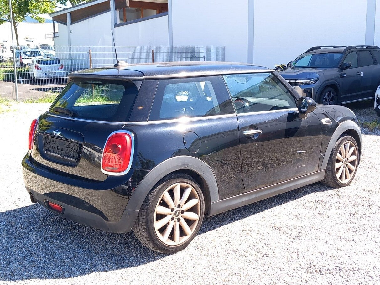 MINI Mini Cooper Aut. LM PDC SHZ MFL Klima 136257611 3