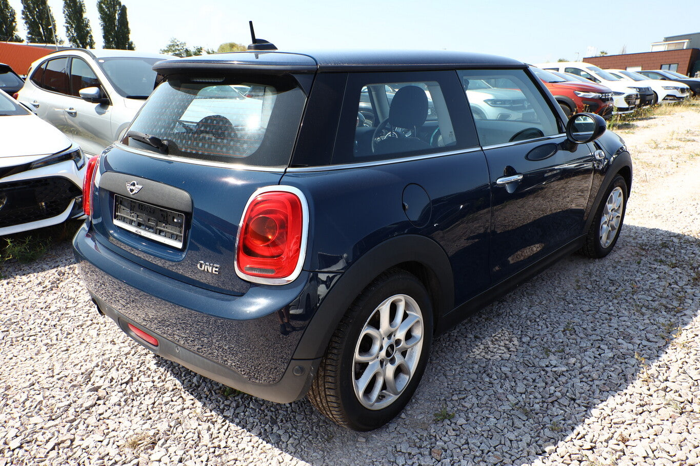 MINI Mini 1.2 102 One Nav LED PDC SHZ Klimaautomatik 92523908 2