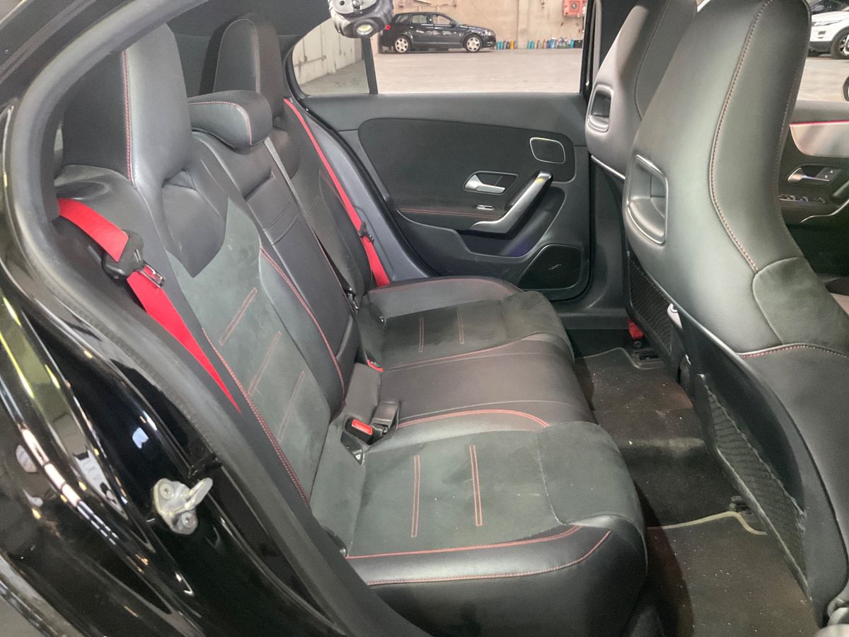 Interior trasero