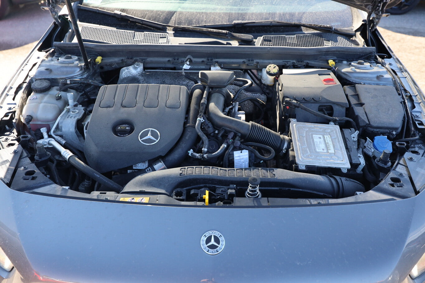 Mercedes-Benz A 200 DCT AMG Line LED Nav ParkP NightP SHZ 18Z 84774736 11