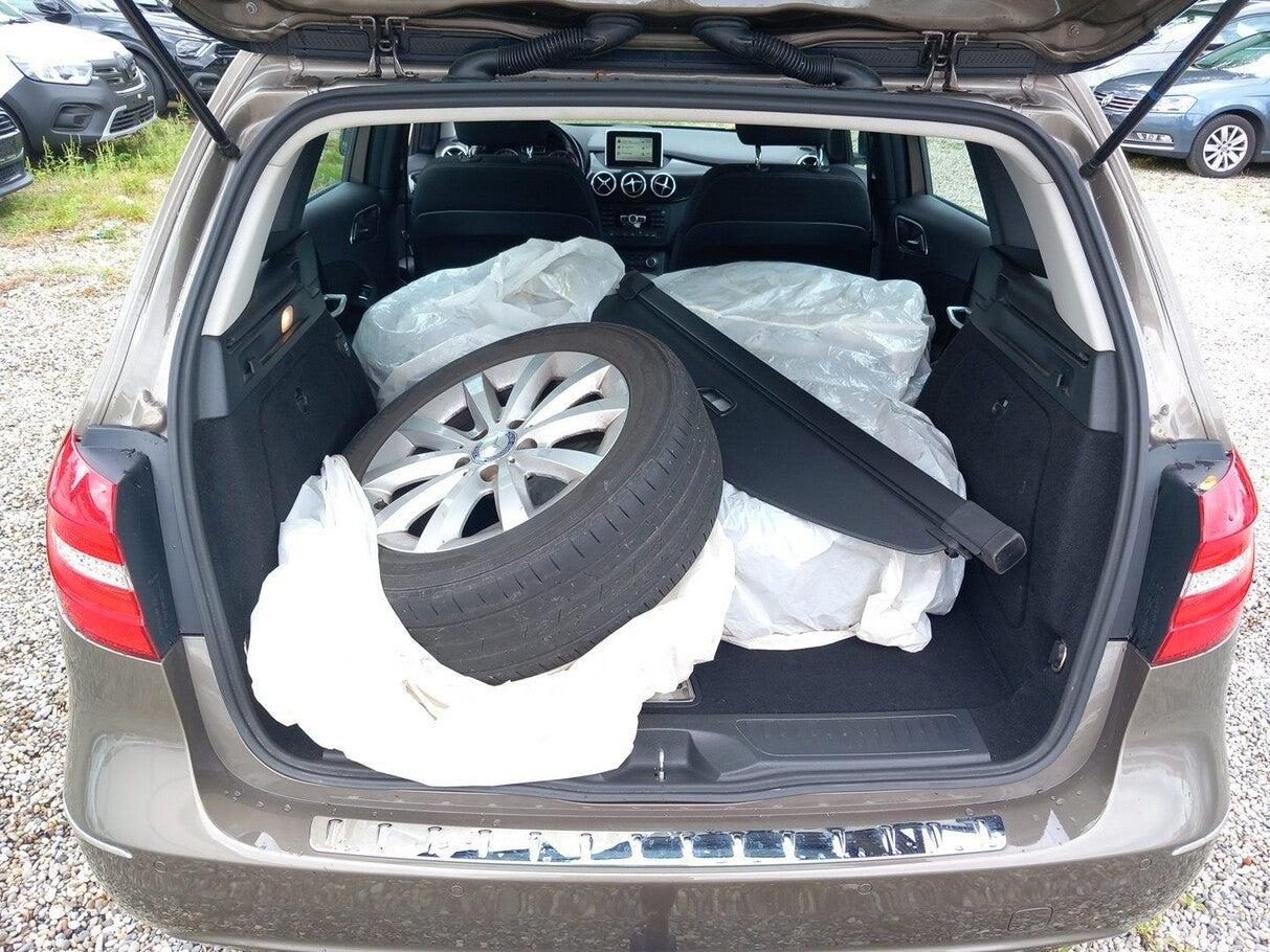 Mercedes-Benz B180 BE Aut. BiXe AHK Navi ParkAss Kamera LM SHZ 136262454 10