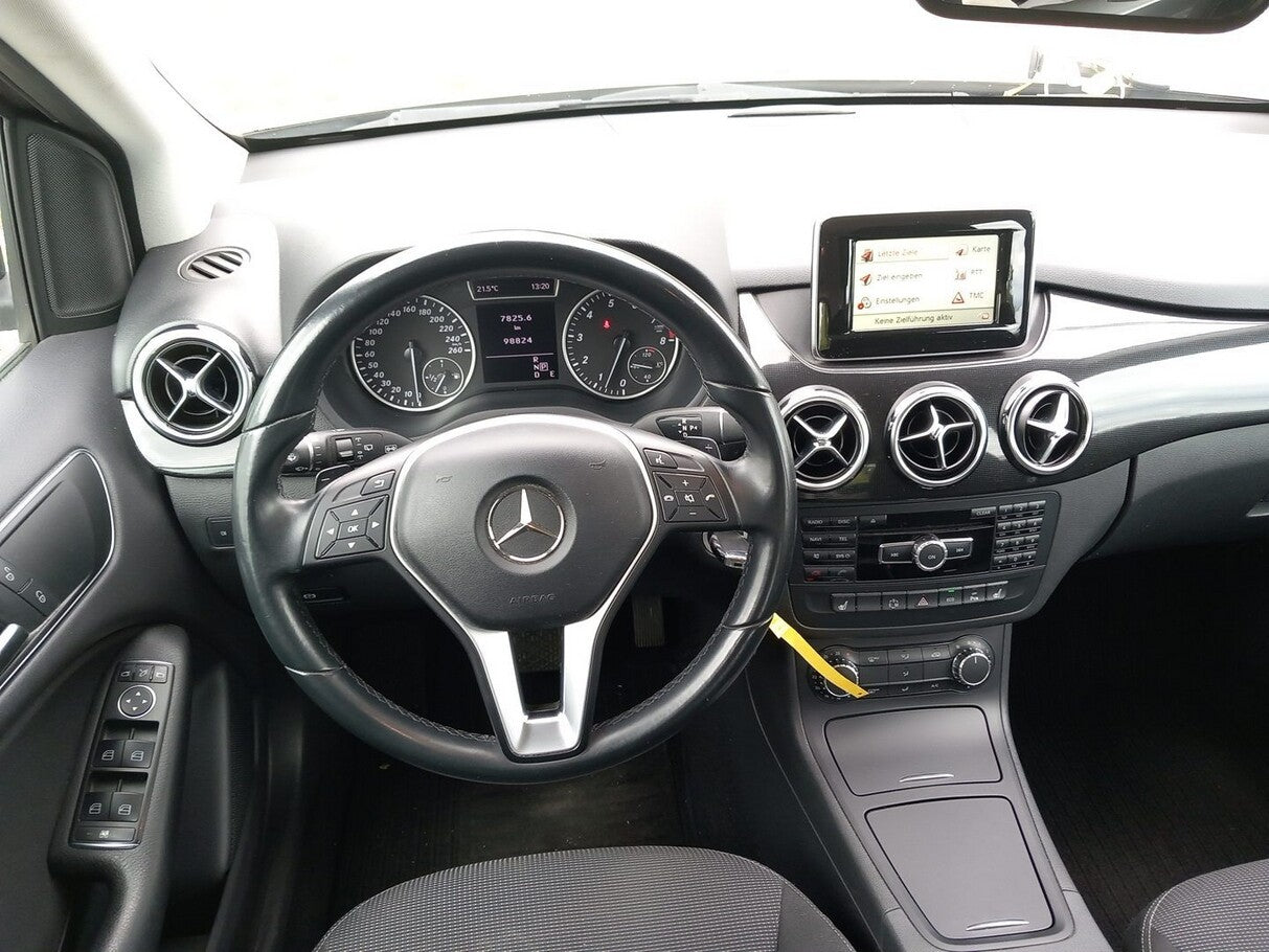 Mercedes-Benz B180 BE Aut. BiXe AHK Navi ParkAss Kamera LM SHZ 136262454 6