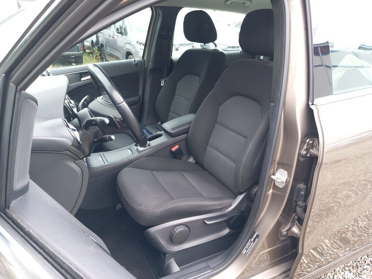 Mercedes-Benz B180 BE Aut. BiXe AHK Navi ParkAss Kamera LM SHZ 136262454 8