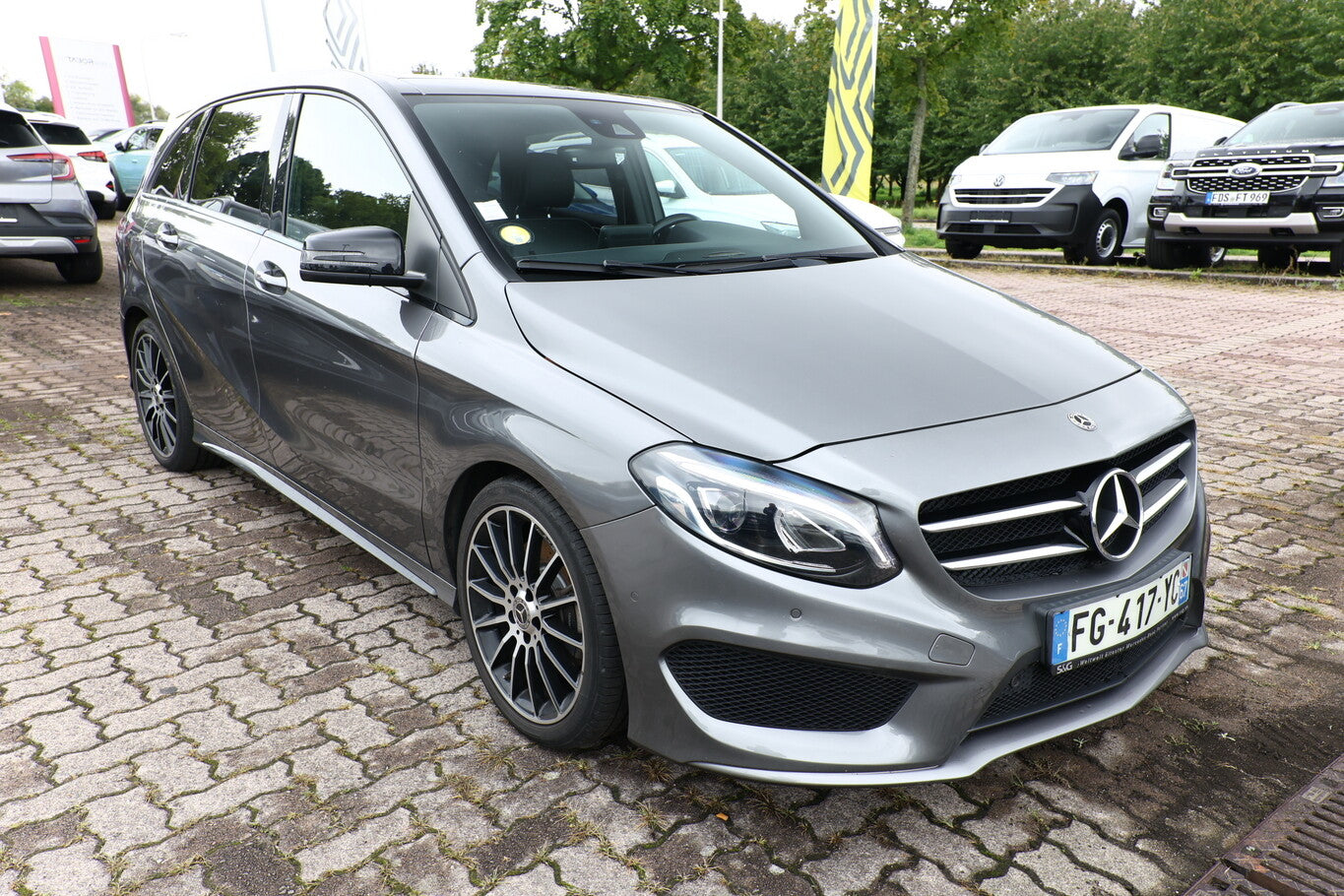 Mercedes-Benz B 220 d DCT AMG Line Pano Nav LED 18Z ParkAs SHZ 135852395 1
