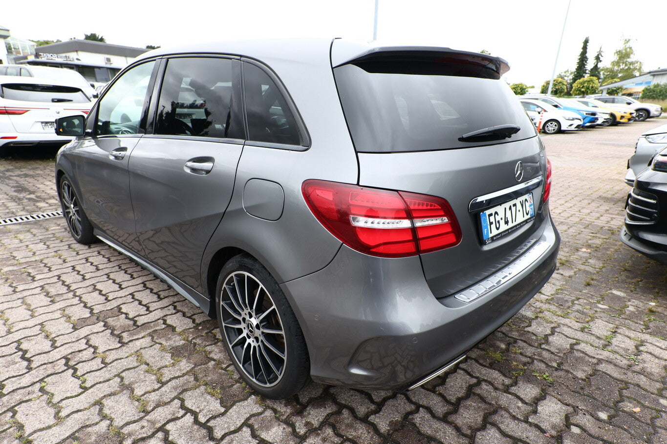 Mercedes-Benz B 220 d DCT AMG Line Pano Nav LED 18Z ParkAs SHZ 135852395 3
