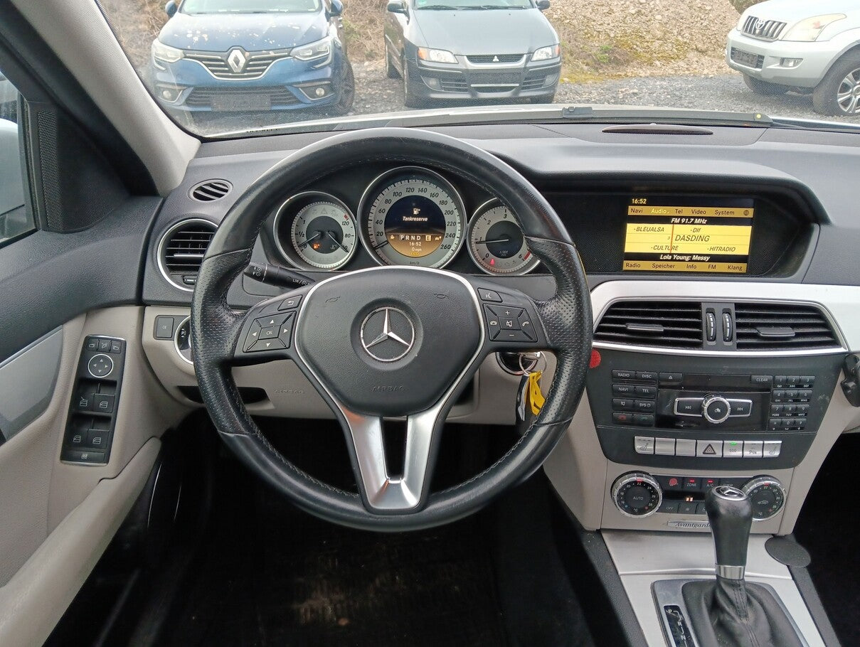 Mercedes-Benz C200 CDI Lim Aut. Avantgarde Navi AHK Kamera 110923499 5
