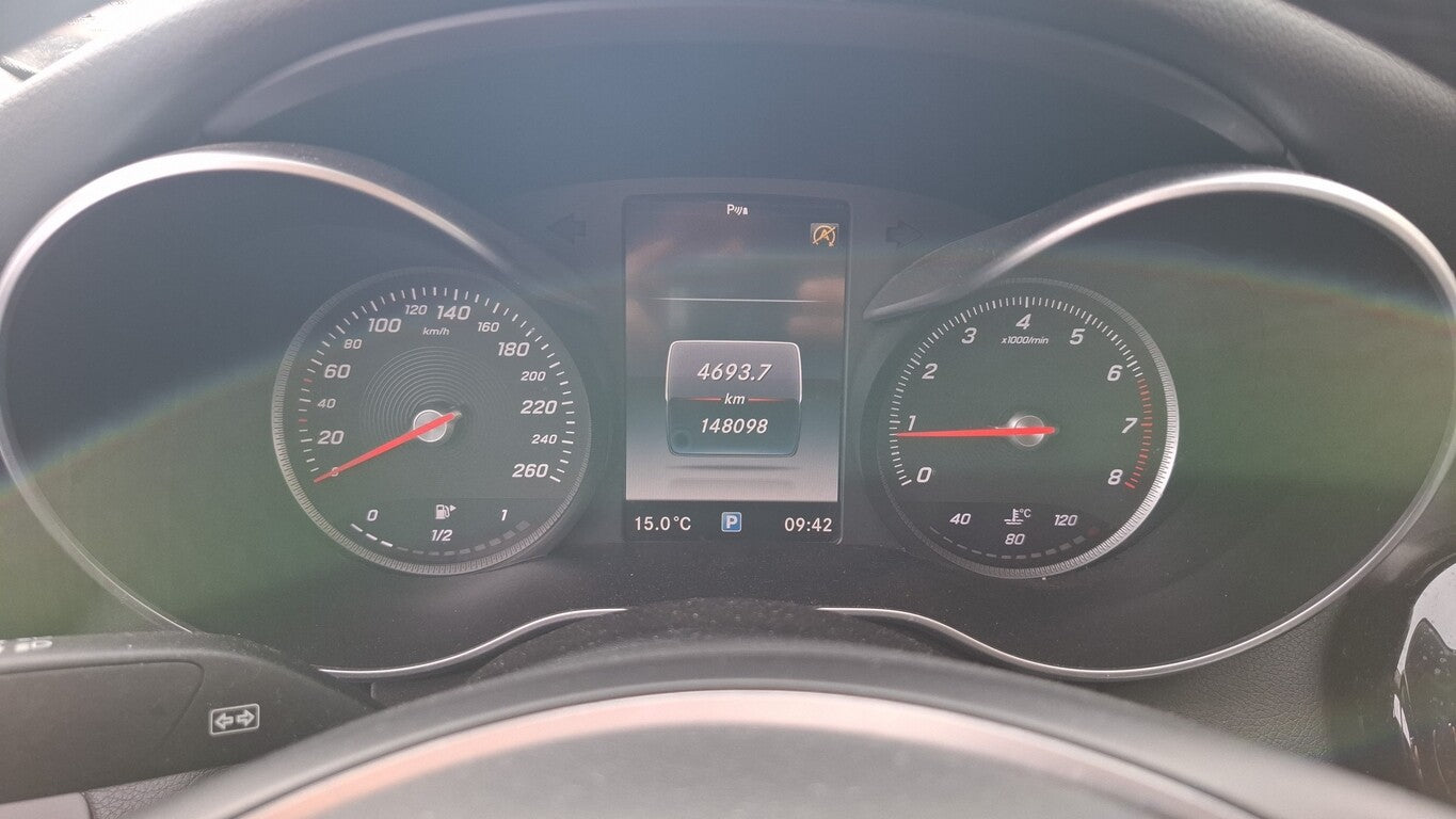 Mercedes-Benz C180 Lim Avantgarde LED Business-P Navi Temp. 118989068 4