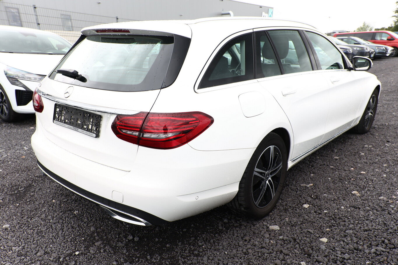 Mercedes-Benz C 200 T Aut Avantgarde AHK LED Nav Distronic Kam 135353107 2
