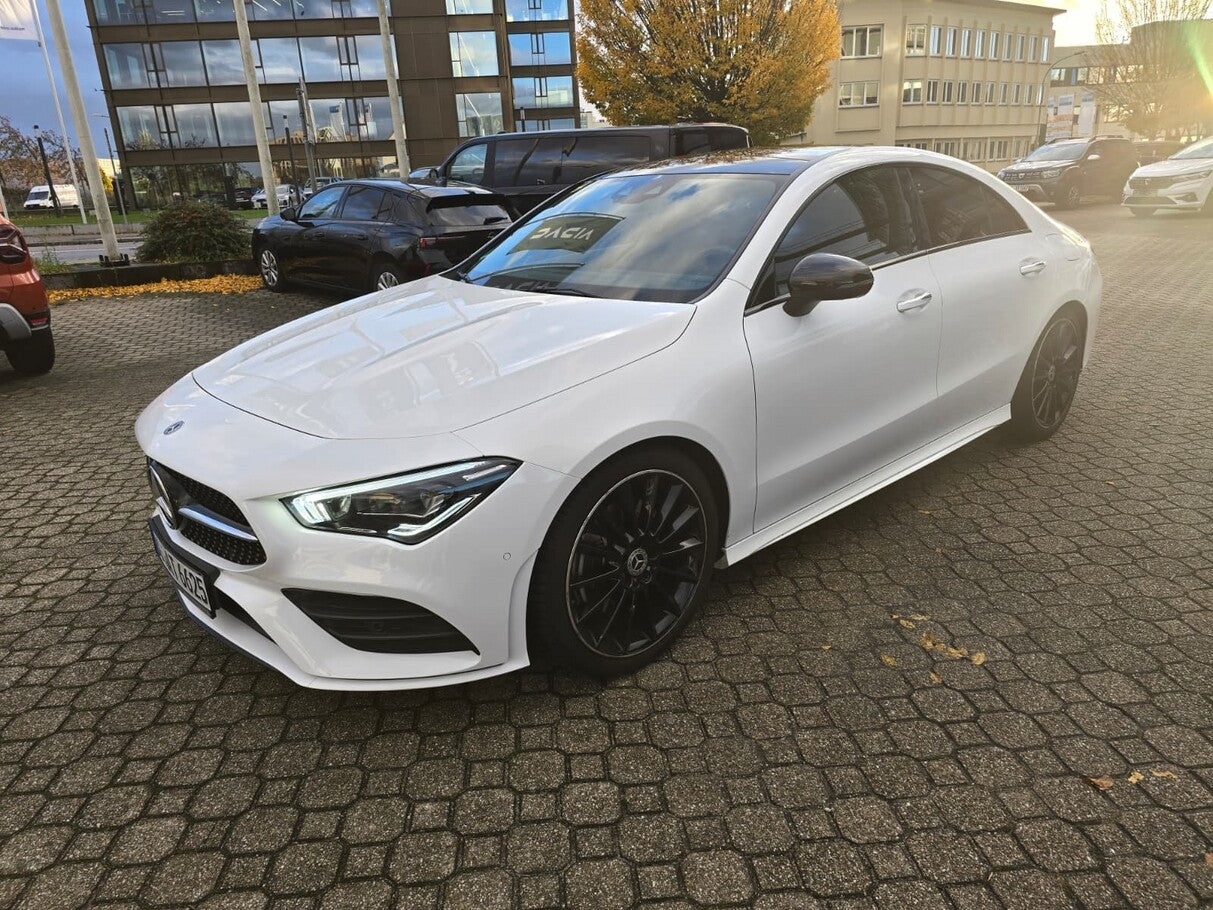 Mercedes-Benz CLA 200 DCT AMG Line Multibeam 19Z Pano KeyLess 138285768 12