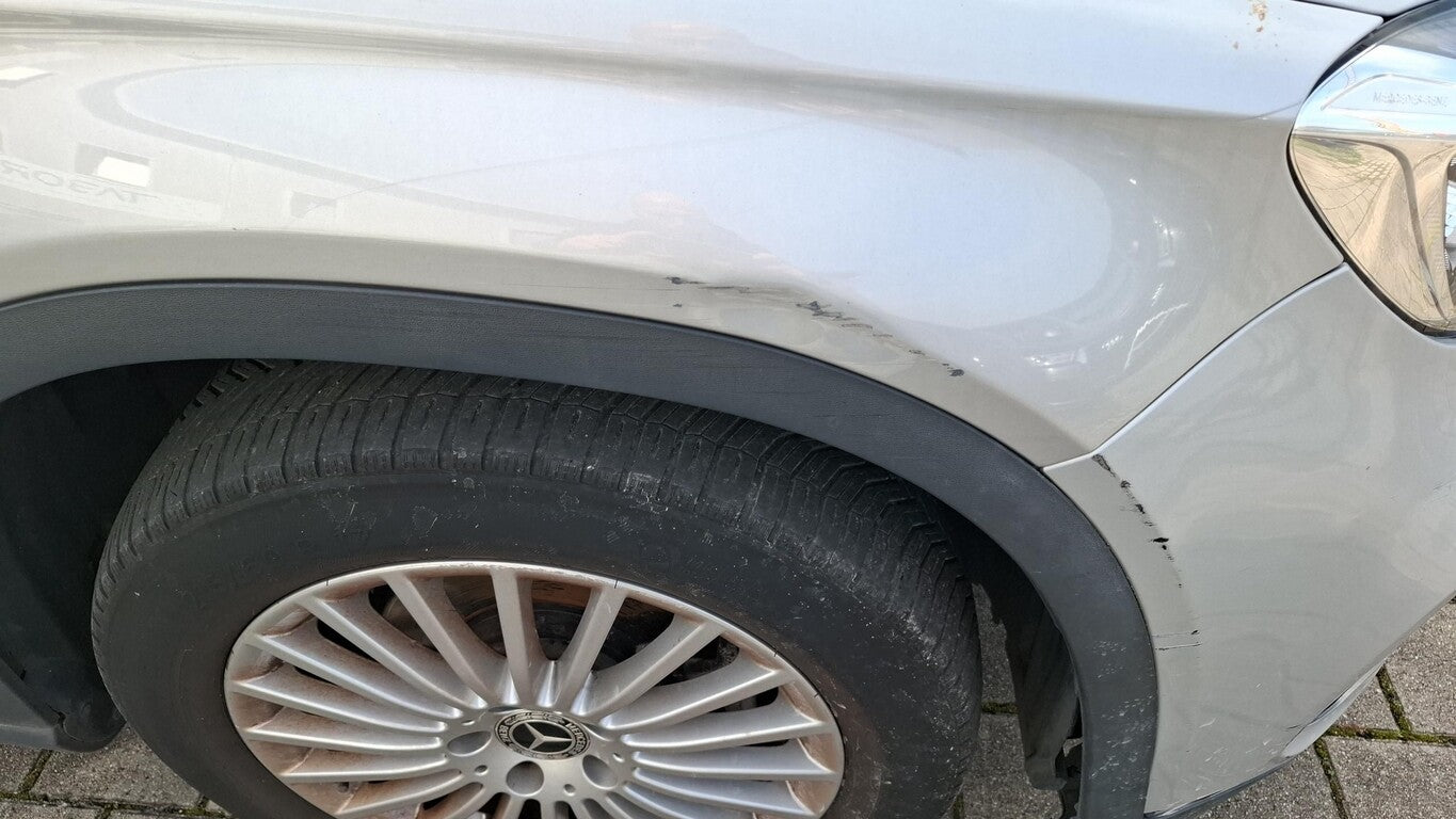 Mercedes-Benz GLA 180 d DCT Nav eHk Kam KeyLess Temp LM17Z 139035687 14