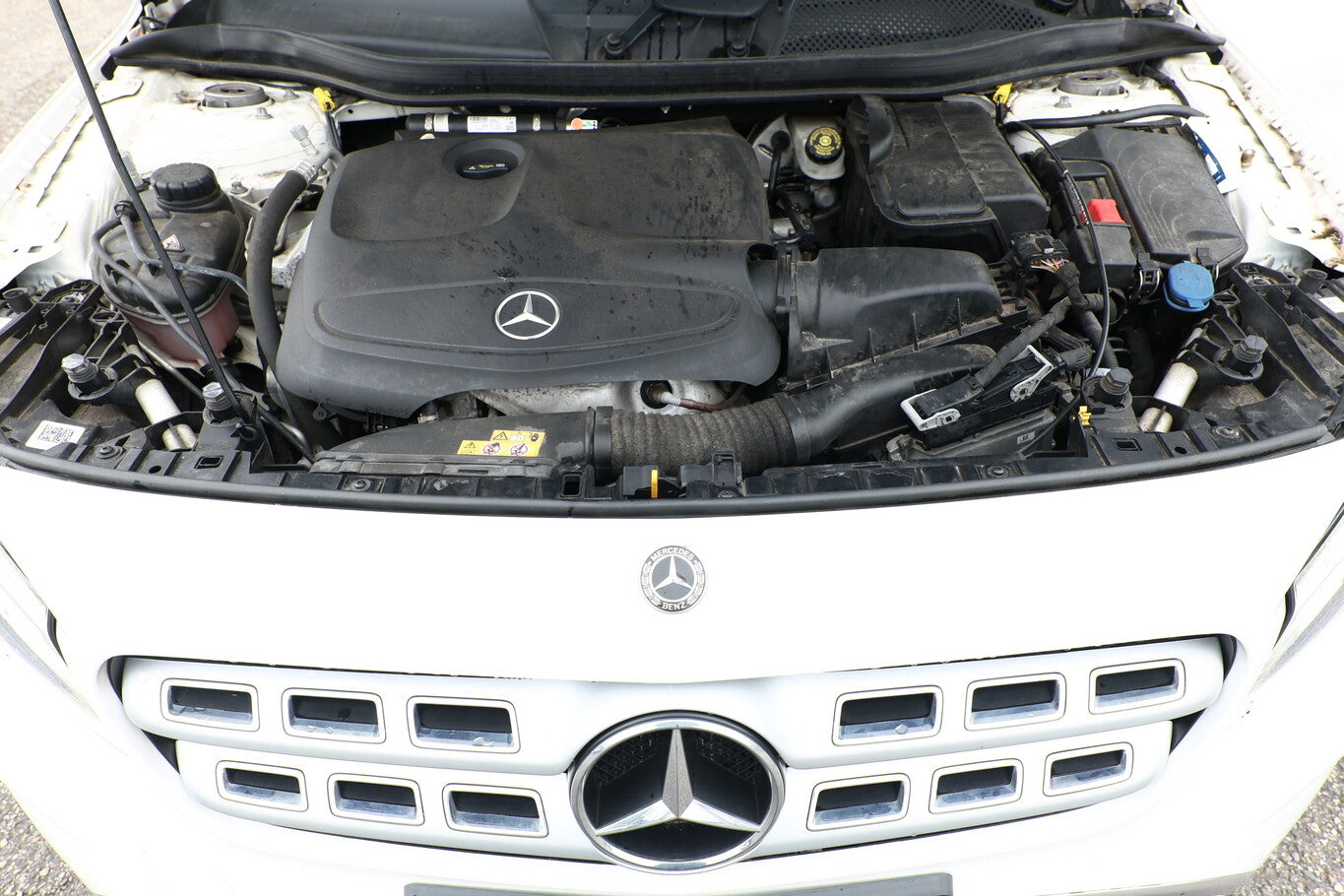 Mercedes-Benz GLA 200 DCT Urban KeyL eHK Nav Kam SHZ PrivG 18Z 155181744 11