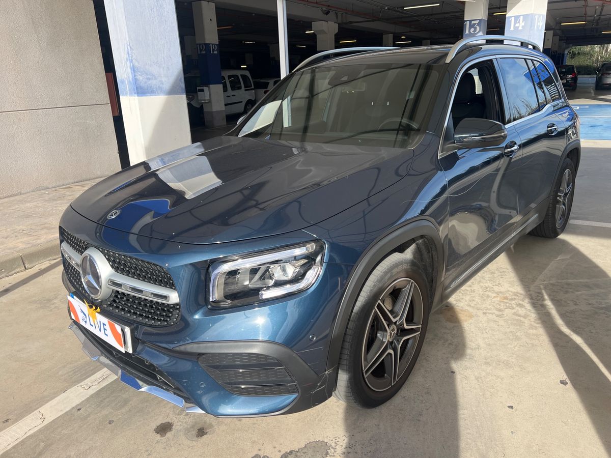 Frontal izquierda