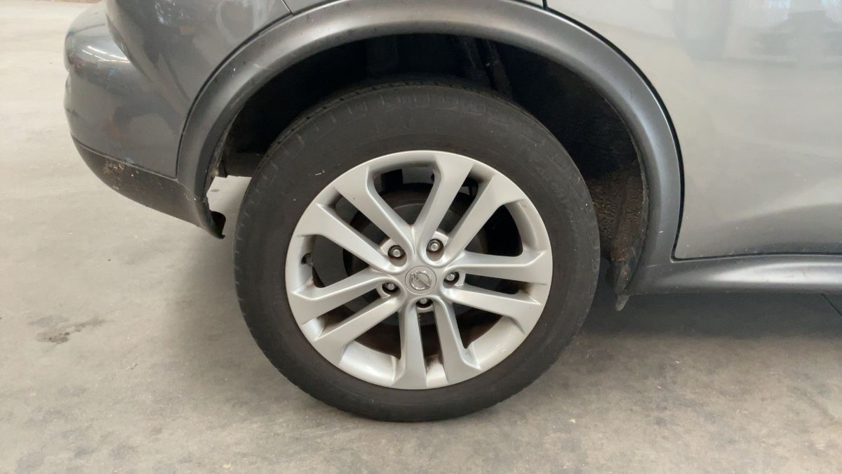 Rear right tire