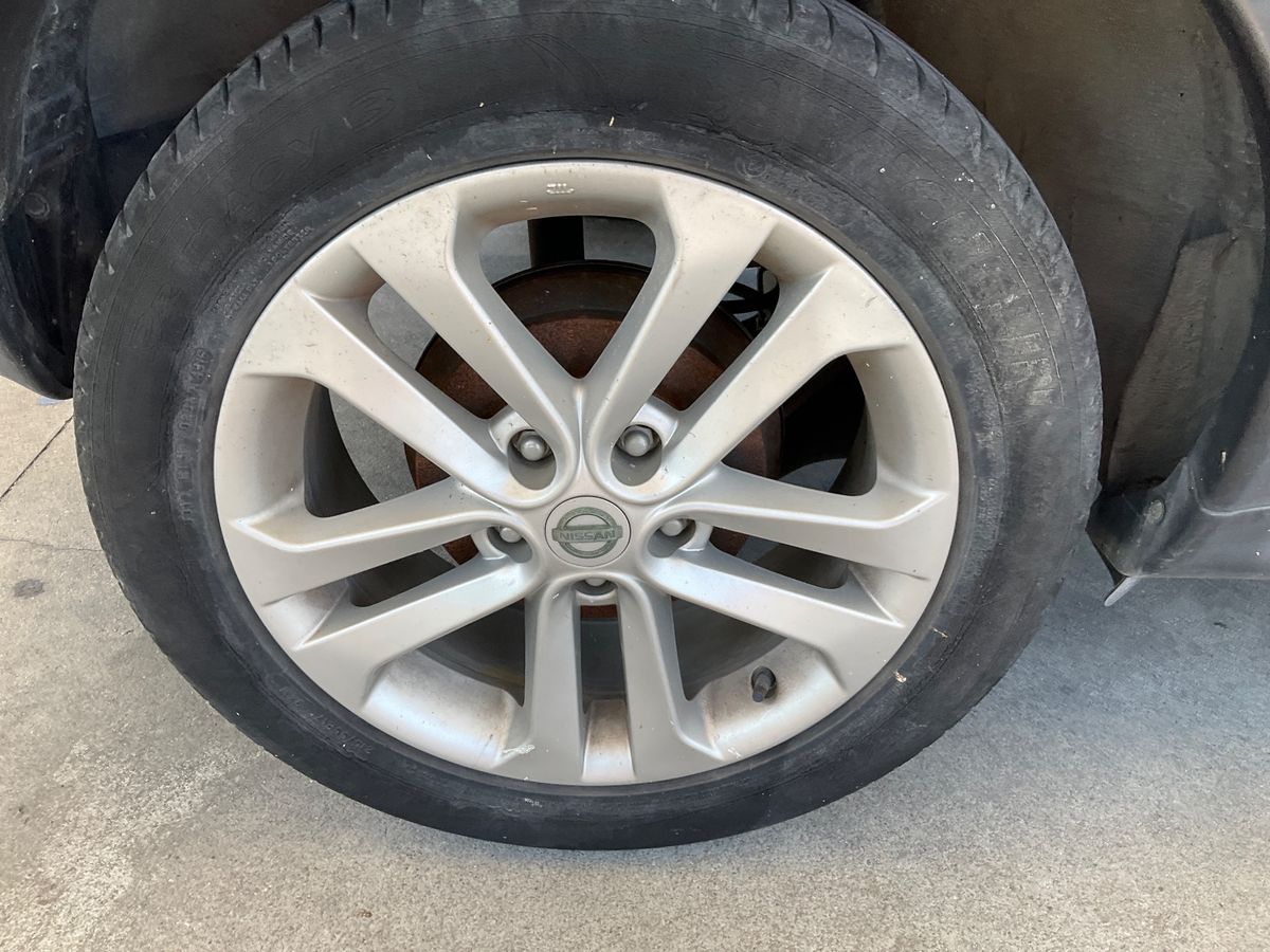 Rear right tire